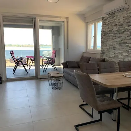 Appartement Sunside Nin